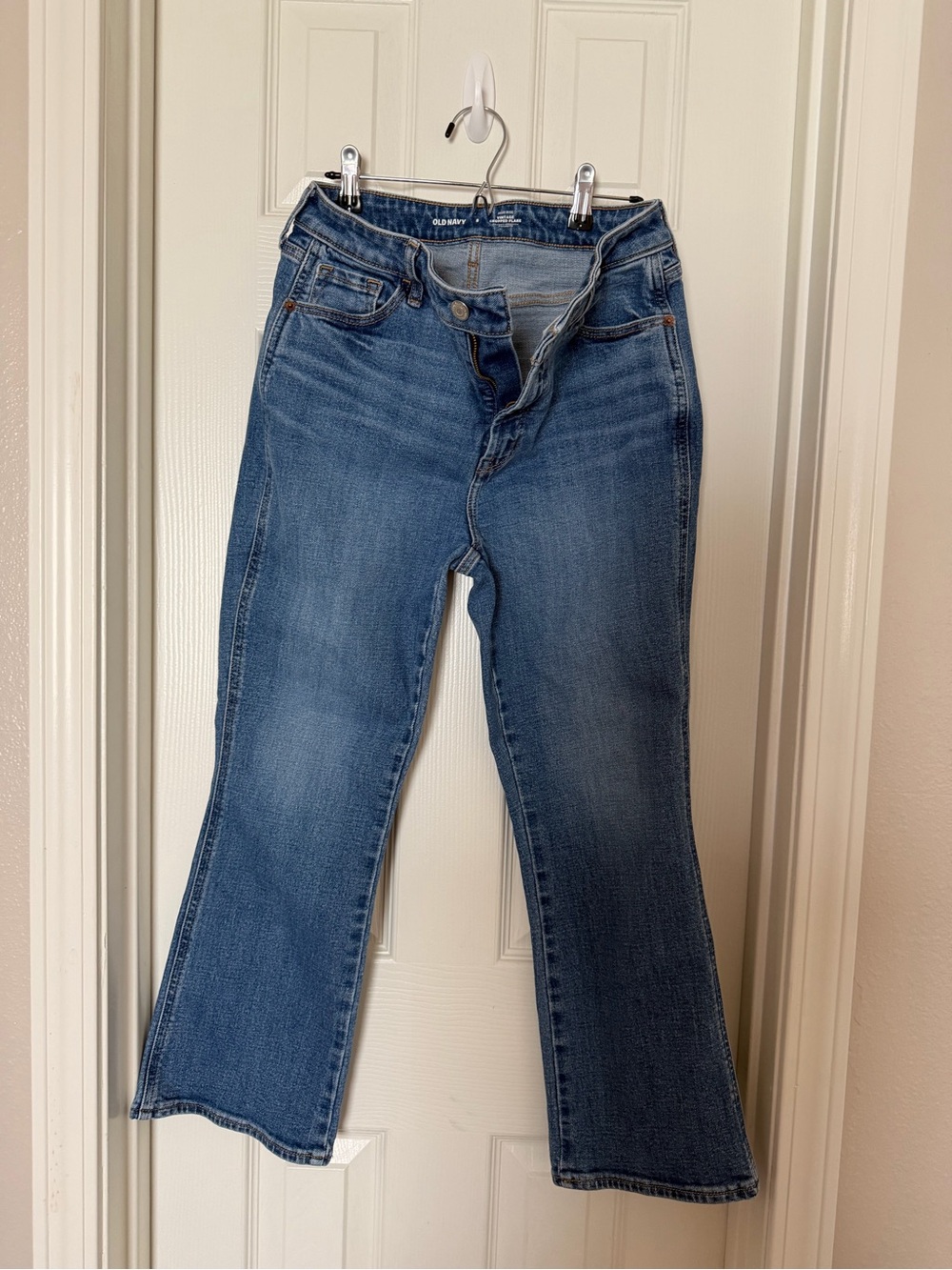 Old Navy Flare Jeans Cropped US 8